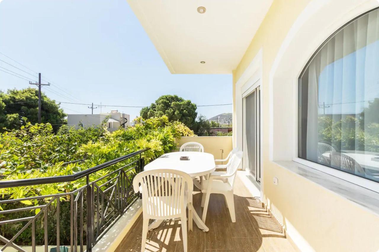 Οικια Elisabeth Apartamento Loútsa Exterior foto